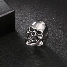 Men's Trendy Skull Ring with Punk Personality